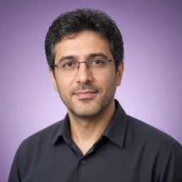 پرتره حسین رضایی، حسابدار ساختمان برج آریا کرج